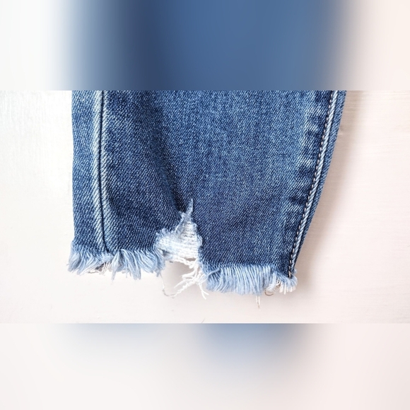 Cello Blue Distressed Women's Jeans Size 1 - New With Tags - Picture 3 of 4